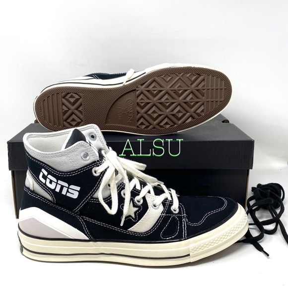 Converse Chuck 70 High Black White Women Sneakers - Picture 3 of 12